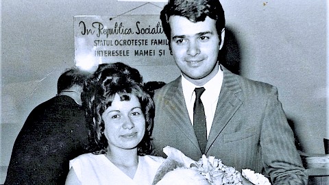 Mihai and Clemanta Stamatide, née Stiubei (1973)